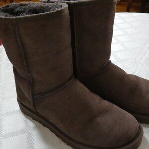 Brown Ugg Boots Size 8